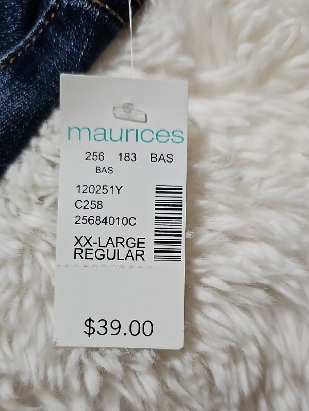 Maurices XXL Distressed Mid-Rise Tapered Jeans – NWT - Picture 10 of 10